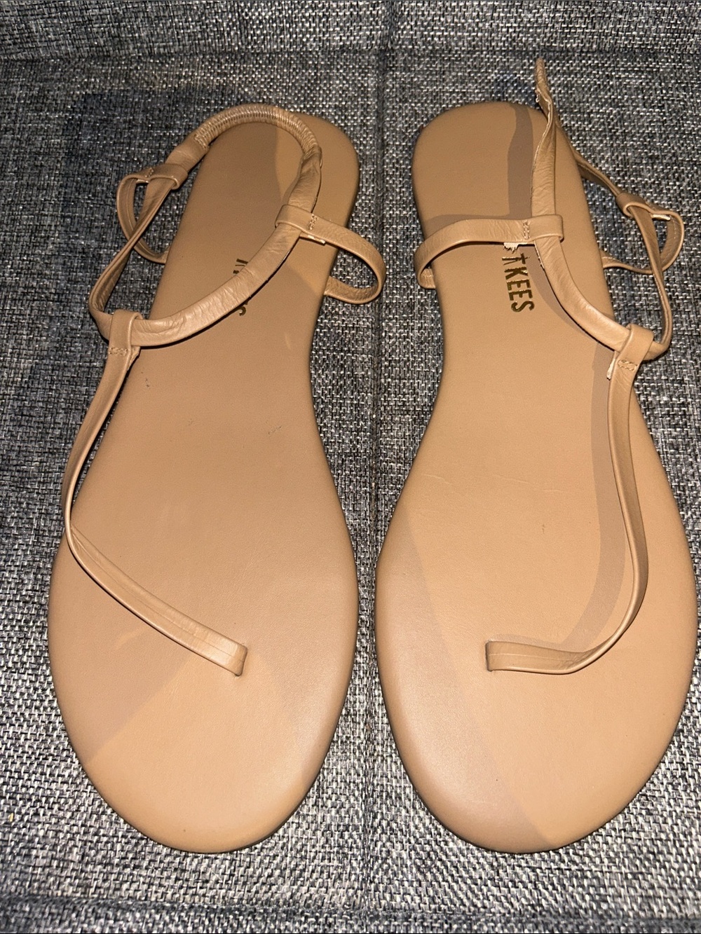 NEW - TKEES Smooth Nude T-Strap Leather Sandals - Picture 3 of 8
